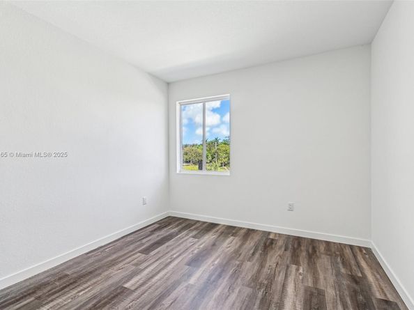 22445 SW 125 Ave, Miami FL 33170