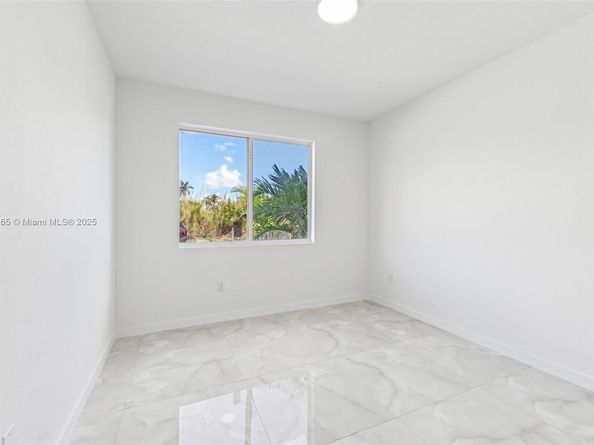 22445 SW 125 Ave, Miami FL 33170