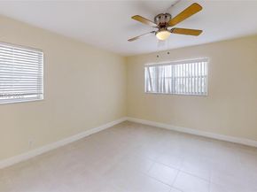 2800 W Sunrise Lakes Dr 101, Sunrise FL 33322