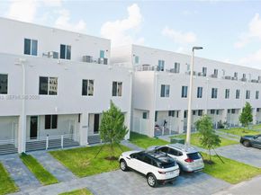 10300 NW 66TH Av 101, Doral FL 33178