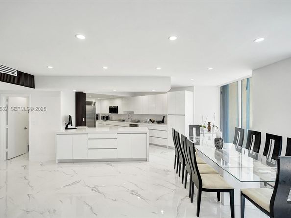 4000 Island Blvd 2301, Aventura FL 33160