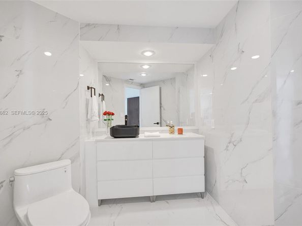 4000 Island Blvd 2301, Aventura FL 33160