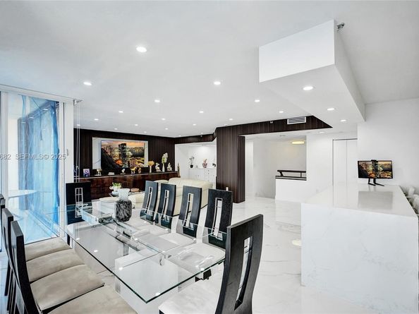 4000 Island Blvd 2301, Aventura FL 33160