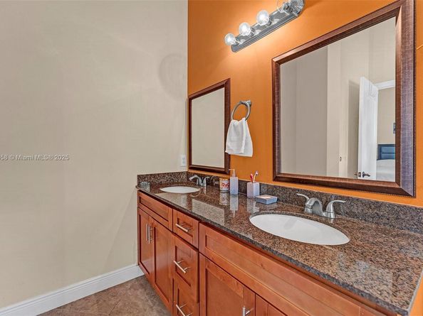 772 NW 132nd Ave, Plantation FL 33325