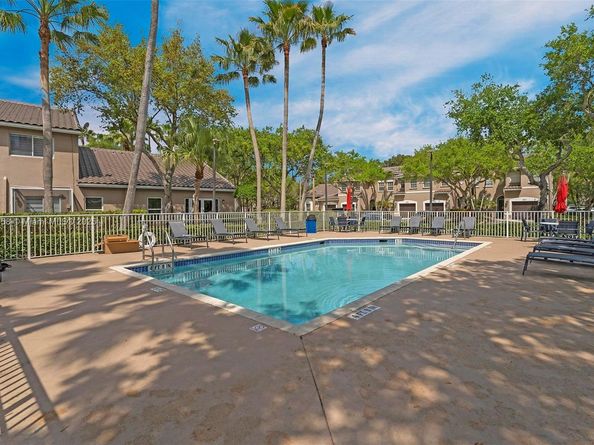 772 NW 132nd Ave, Plantation FL 33325