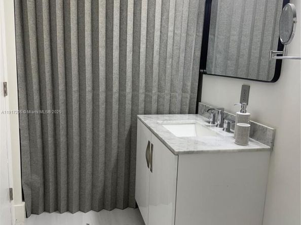 6793 SW 152nd Pl 4793, Miami FL 33193