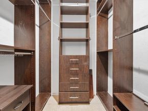 2805 E Lexington Dr, Miramar FL 33025