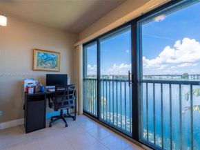 1400 SW 131st Way 410Q, Pembroke Pines FL 33027
