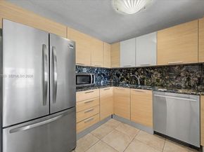 2451 Brickell Ave 4F, Miami FL 33129