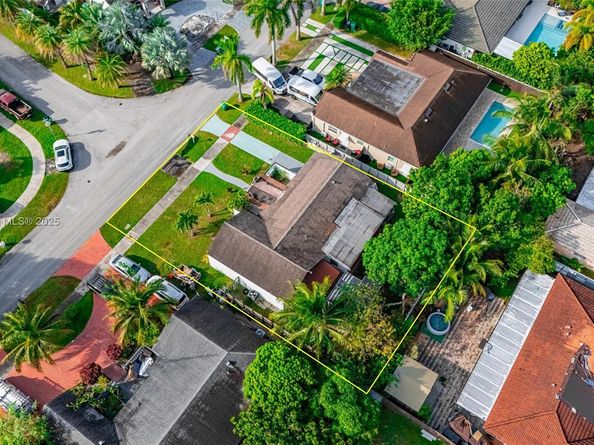 12535 SW 219th St, Miami FL 33170