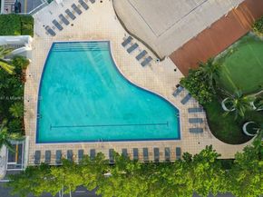 888 Biscayne Blvd 4007, Miami FL 33132