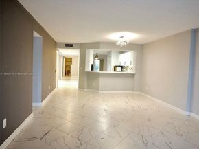 7440 Granville Dr 213, Tamarac FL 33321