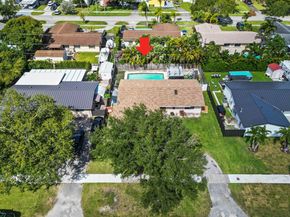 10415 SW 200th St, Cutler Bay FL 33157