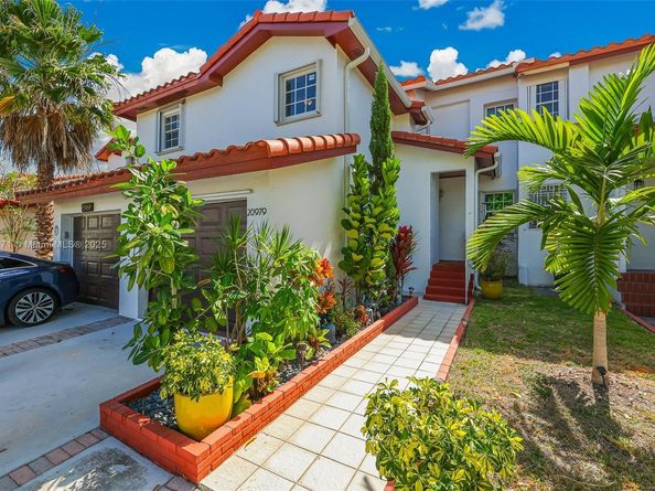 20979 SW 84th Ct, Cutler Bay FL 33189