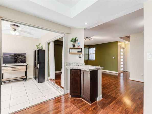 20979 SW 84th Ct, Cutler Bay FL 33189