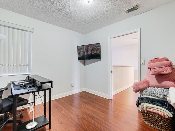 20979 SW 84th Ct, Cutler Bay FL 33189