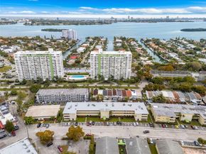 11960 NE 19th Dr 15, North Miami FL 33181