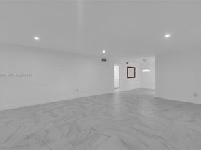 11960 NE 19th Dr 15, North Miami FL 33181