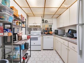 17560 Atlantic Blvd 118, Sunny Isles Beach FL 33160