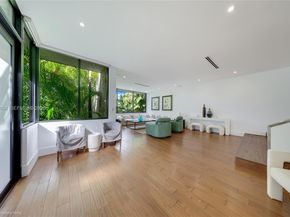 2815 Regatta Ave, Miami Beach FL 33140