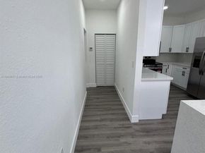 3039 NW 51st Ter, Miami FL 33142