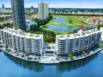 300 Diplomat Pkwy