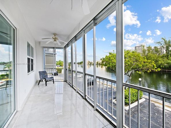 300 Diplomat Pkwy 204, Hallandale Beach FL 33009