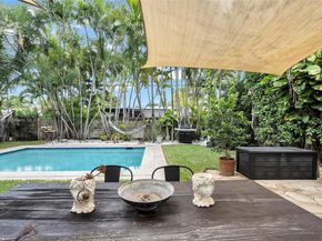 1368 Normandy Dr, Miami Beach FL 33141