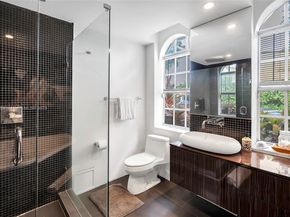 1368 Normandy Dr, Miami Beach FL 33141