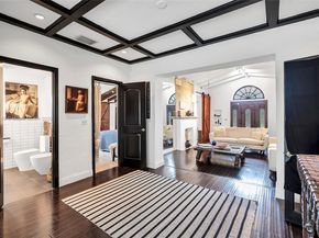 1368 Normandy Dr, Miami Beach FL 33141