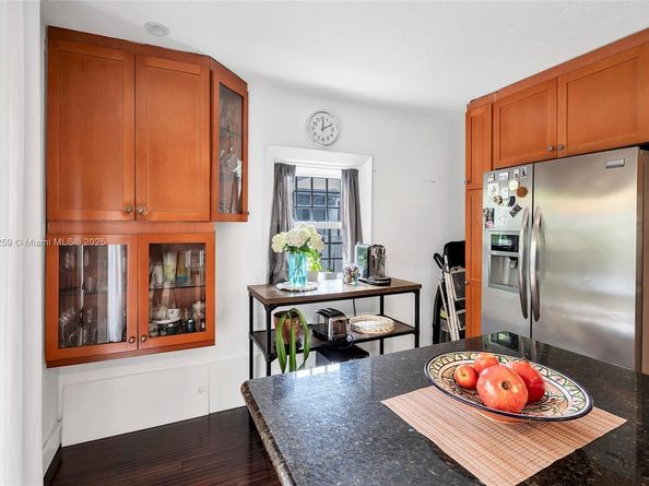 1368 Normandy Dr, Miami Beach FL 33141