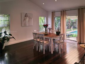 1368 Normandy Dr, Miami Beach FL 33141