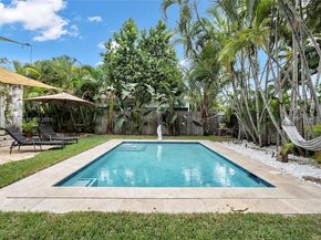 1368 Normandy Dr, Miami Beach FL 33141