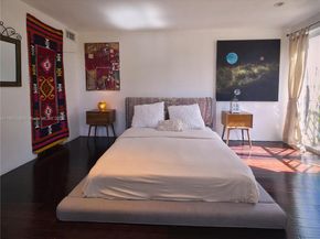 1368 Normandy Dr, Miami Beach FL 33141