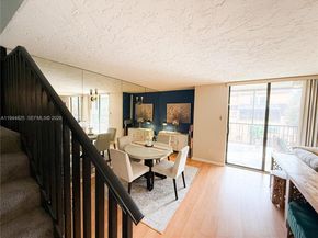 450 Commodore Dr 306, Plantation FL 33325