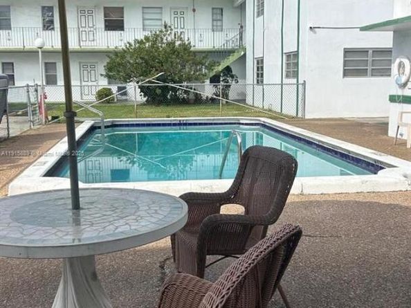 2219 Polk St 9A, Hollywood FL 33020