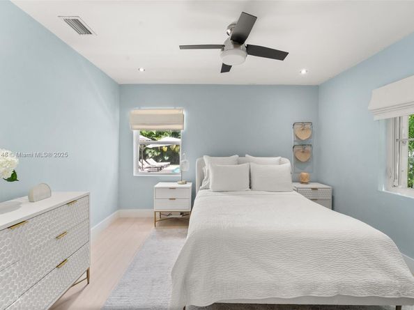 5 NW 107th St, Miami Shores FL 33168