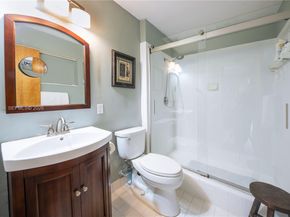 6661 SW 6th St, Pembroke Pines FL 33023