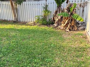 4837 NW 20th Pl, Coconut Creek FL 33063