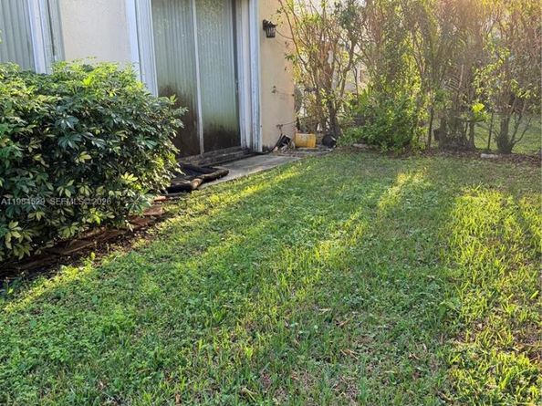 4837 NW 20th Pl, Coconut Creek FL 33063