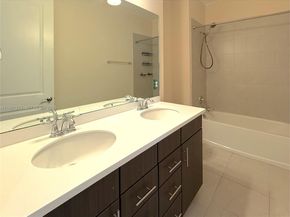 4352 Large Leaf Ln, Hollywood FL 33021