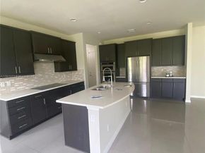 4352 Large Leaf Ln, Hollywood FL 33021