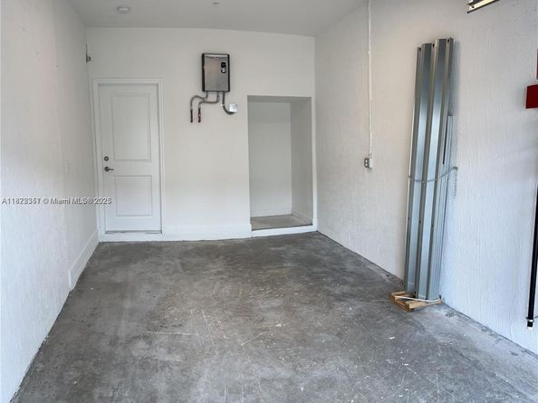 245 SW 159 Court, Pembroke Pines FL 33027