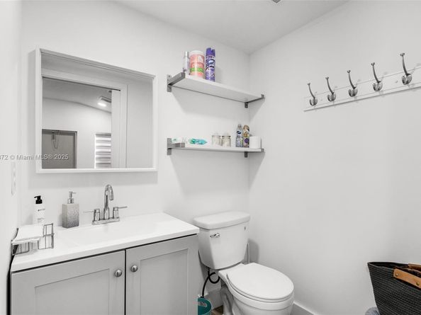 1730 SW 102nd Ave, Miami FL 33165