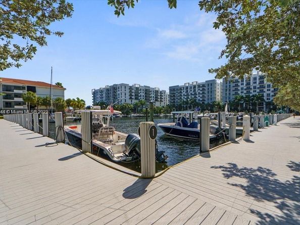 3200 Port Royale Dr N 1111, Fort Lauderdale FL 33308