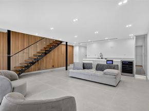 3830 NE 171st St, North Miami Beach FL 33160