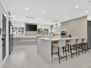 3830 NE 171st St, North Miami Beach FL 33160