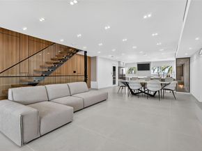 3830 NE 171st St, North Miami Beach FL 33160