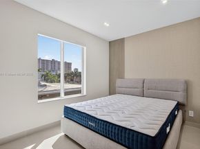 3830 NE 171st St, North Miami Beach FL 33160