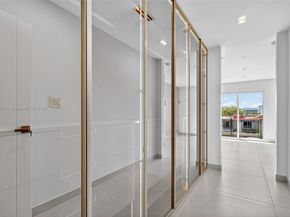 3830 NE 171st St, North Miami Beach FL 33160